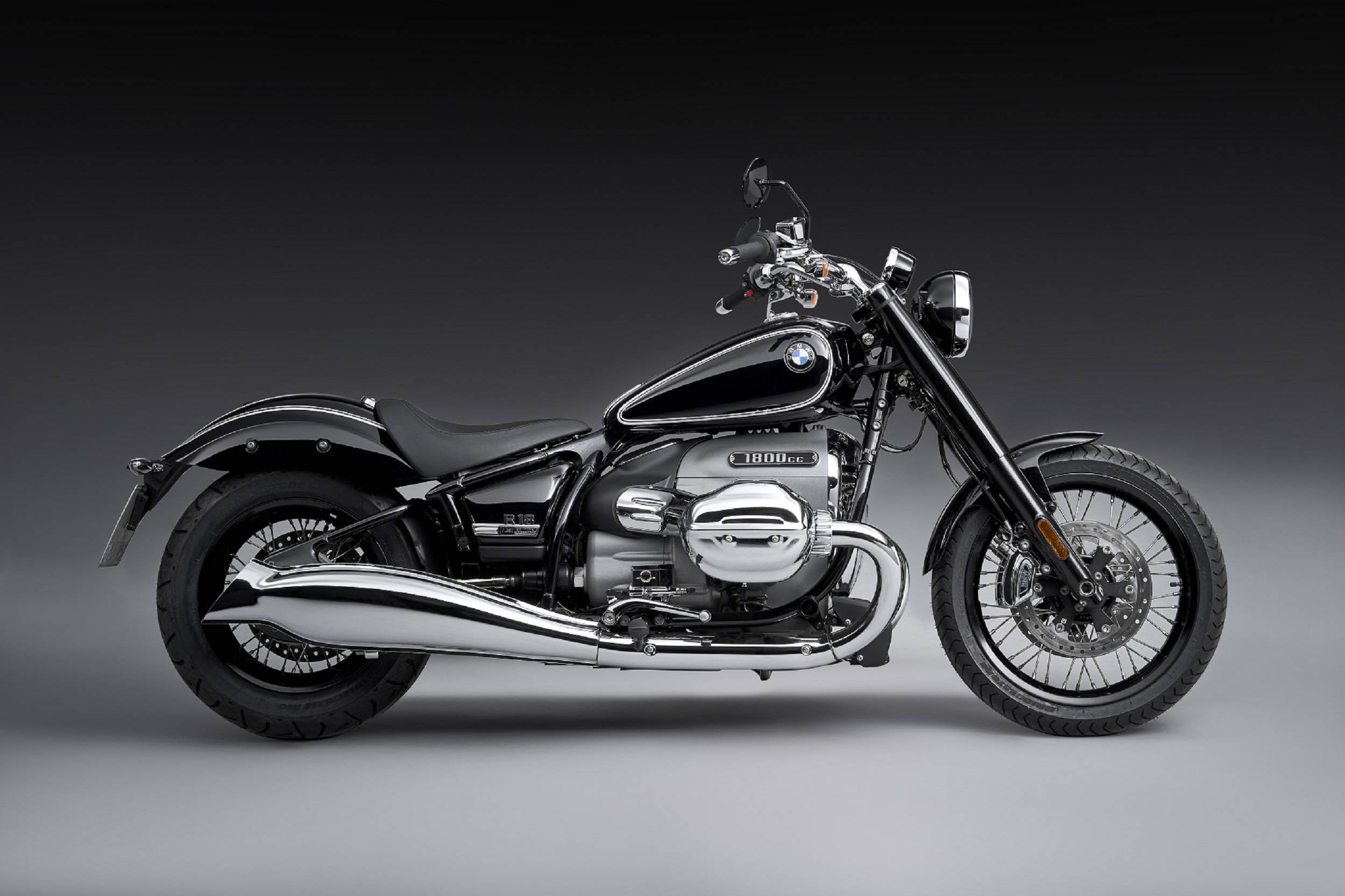 豪华巡航摩托车新标杆 BMW R18全球首发，创新动力技术引领未来